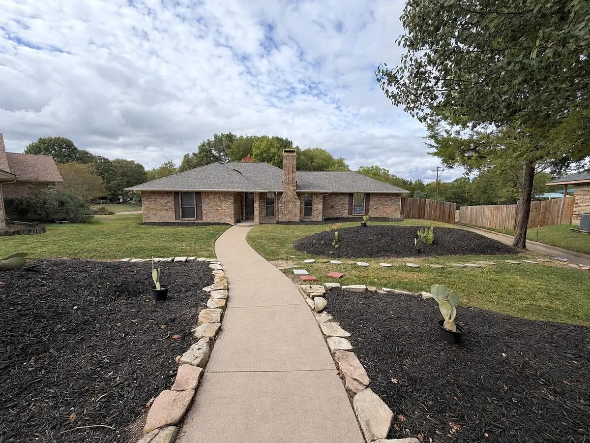 219 N Beltwoods Drive, Desoto, TX 75115 - #1