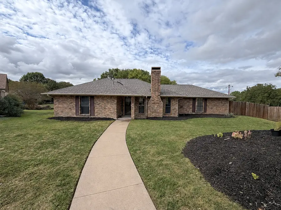 219 N Beltwoods Drive, Desoto, TX 75115 - #2