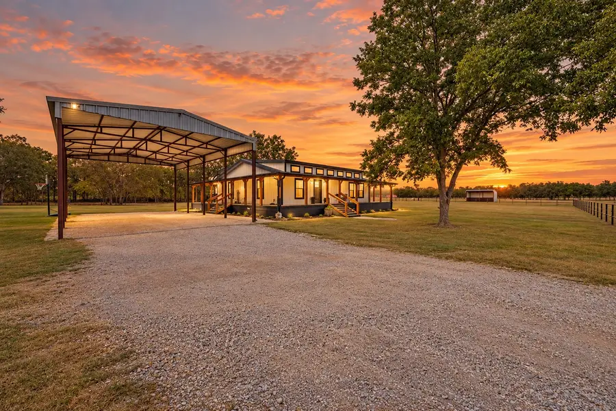 9771 Fm 51, Valley View, TX 76272 - #2