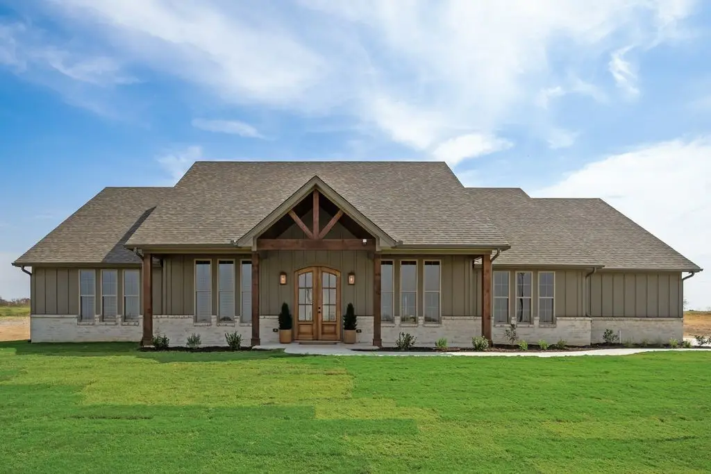 120 Quail Run Court, Decatur, TX 76234 - #1