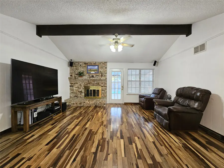 6208 Brookside Drive, Watauga, TX 76148 - #2
