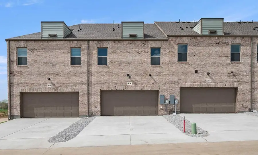 621 Blue Ridge Drive, Mansfield, TX 76063 - #2
