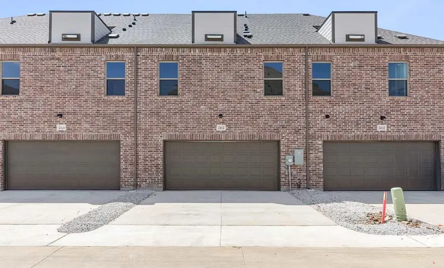 623 Blue Ridge Drive, Mansfield, TX 76063 - #2