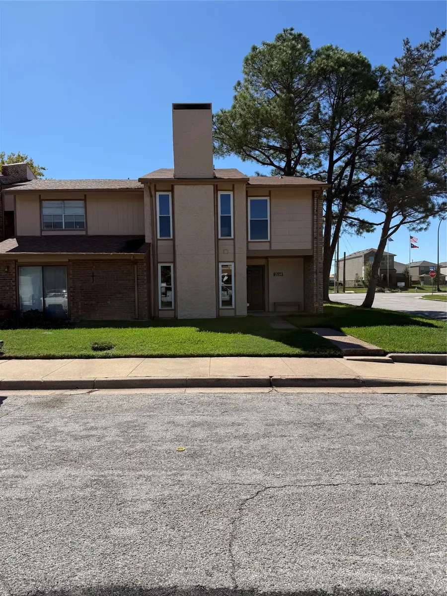 2114 Westmoor Place, Arlington, TX 76015 - #2