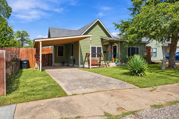 215 W Munson Street, Denison, TX 75020
