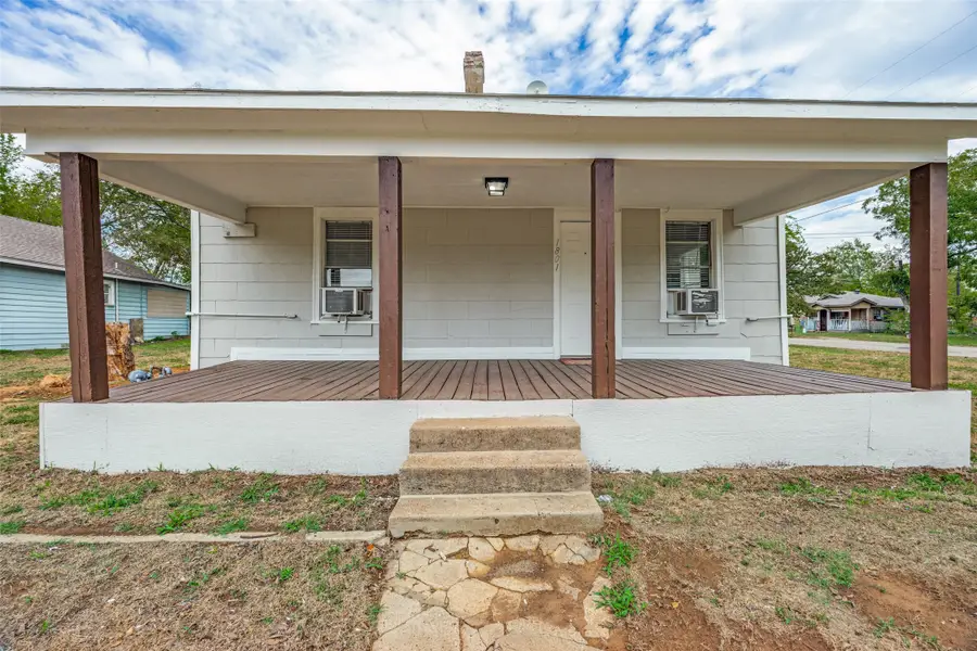 1801 W Bond Street, Denison, TX 75020 - #2