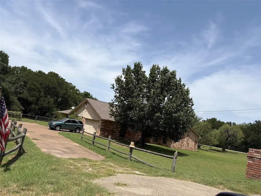 200 Windridge Trail, Burleson, TX 76028 - #2
