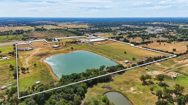 34859 Us Highway 82, Whitesboro, TX 76273