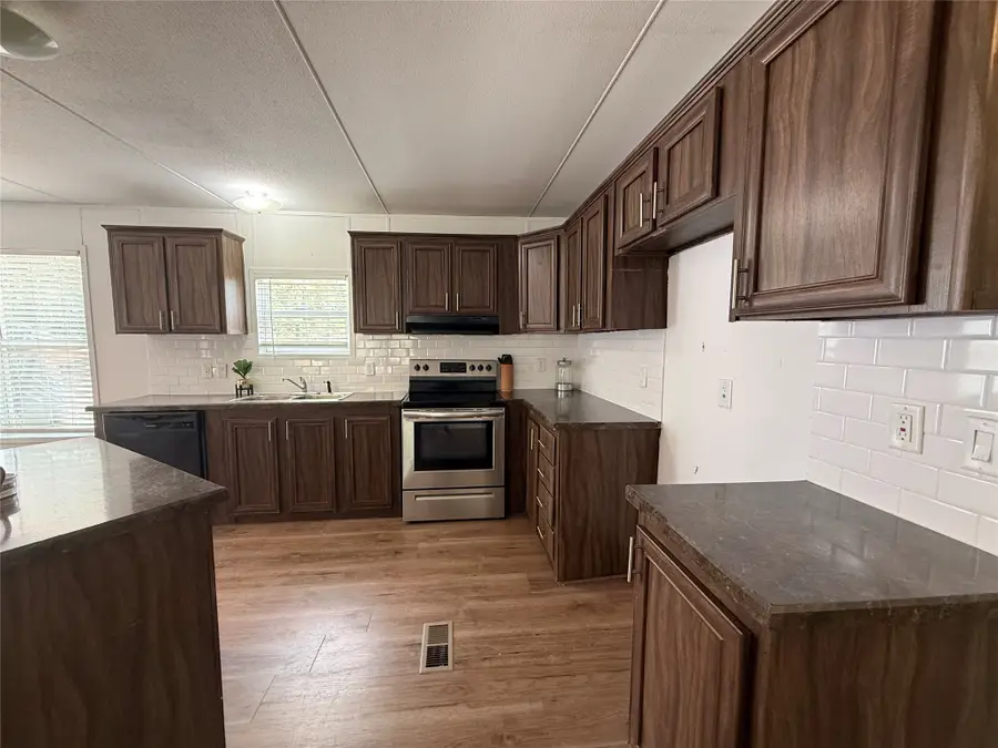 9505 Janet Street, Hawk Cove, TX 75474 - #3