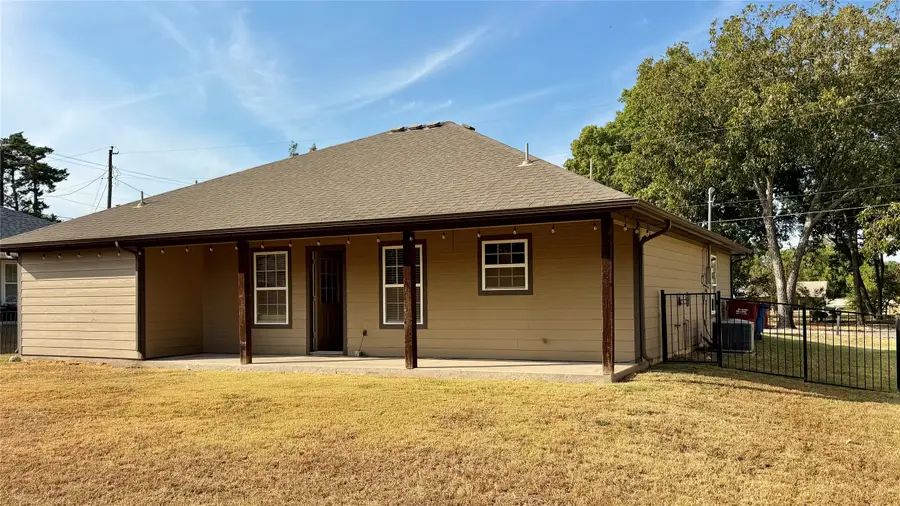 104 Herron Street, Farmersville, TX 75442 - #2