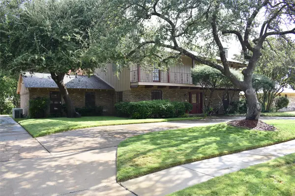 3003 Creekbend Drive, Plano, TX 75075
