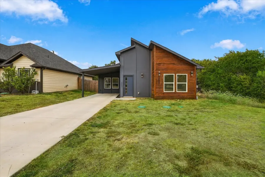 3023 Brazos River Drive, Granbury, TX 76048 - #2