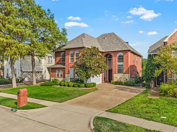 7626 Lakecrest Circle, Irving, TX 75063