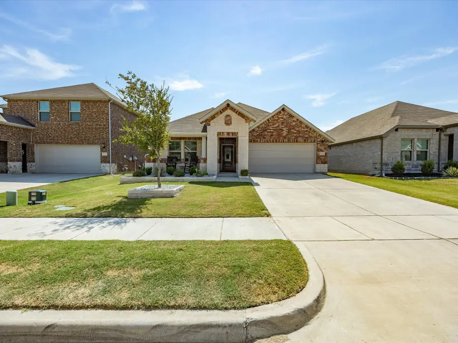 214 Luna Lane, Lake Dallas, TX 75065 - #2