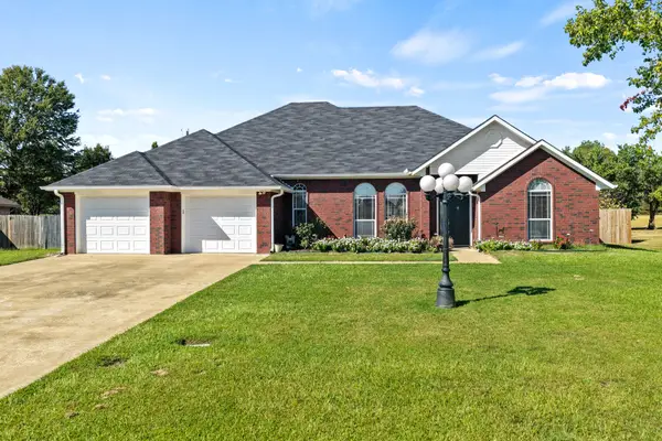 110 Diane Lane, Mt Pleasant, TX 75455