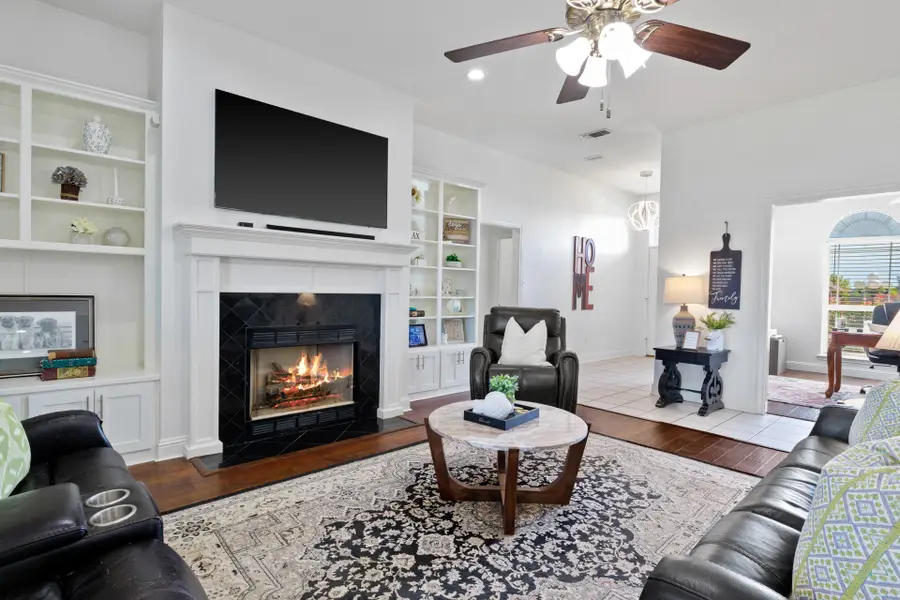 110 Diane Lane, Mount Pleasant, TX 75455 - #3