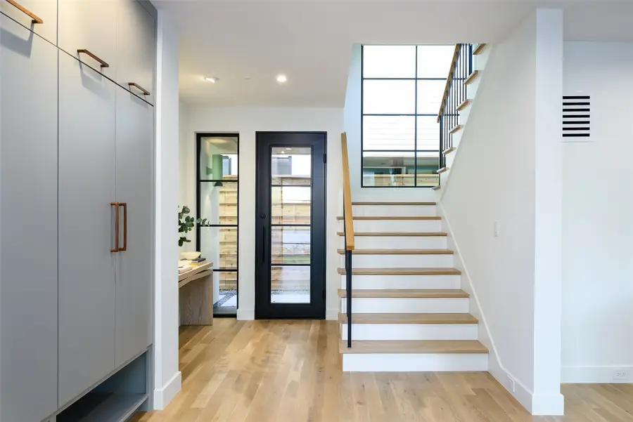 4051 Hawthorne Avenue, Dallas, TX 75219 - #3