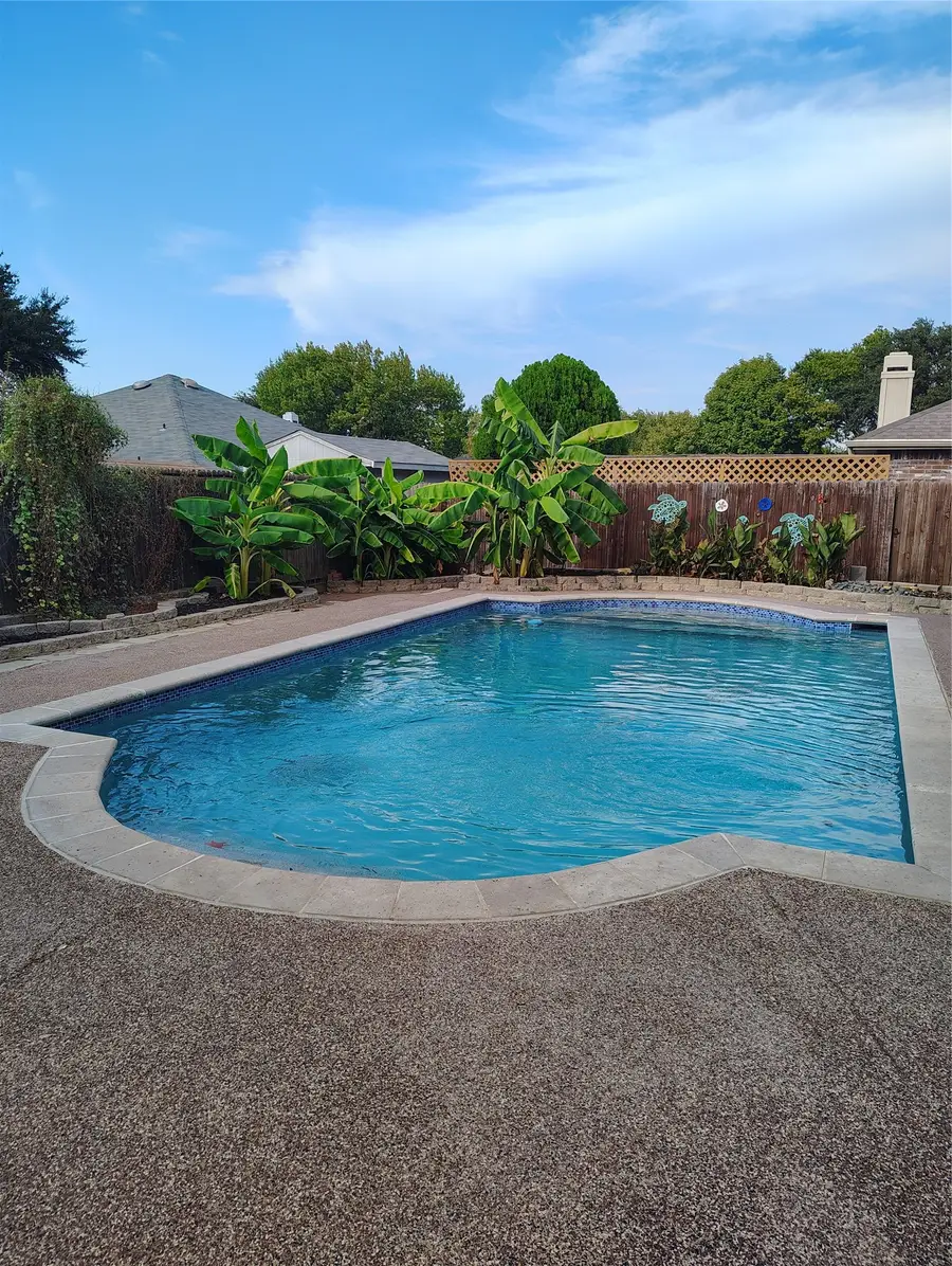 916 Pennsylvania Drive, Saginaw, TX 76131 - #3