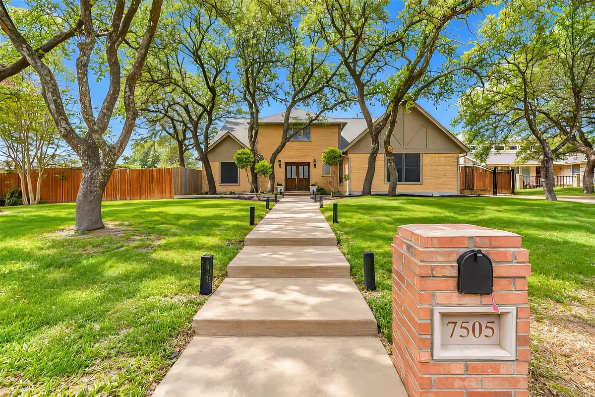 7505 Canyon Crest Court, Fort Worth, TX 76179 - #1