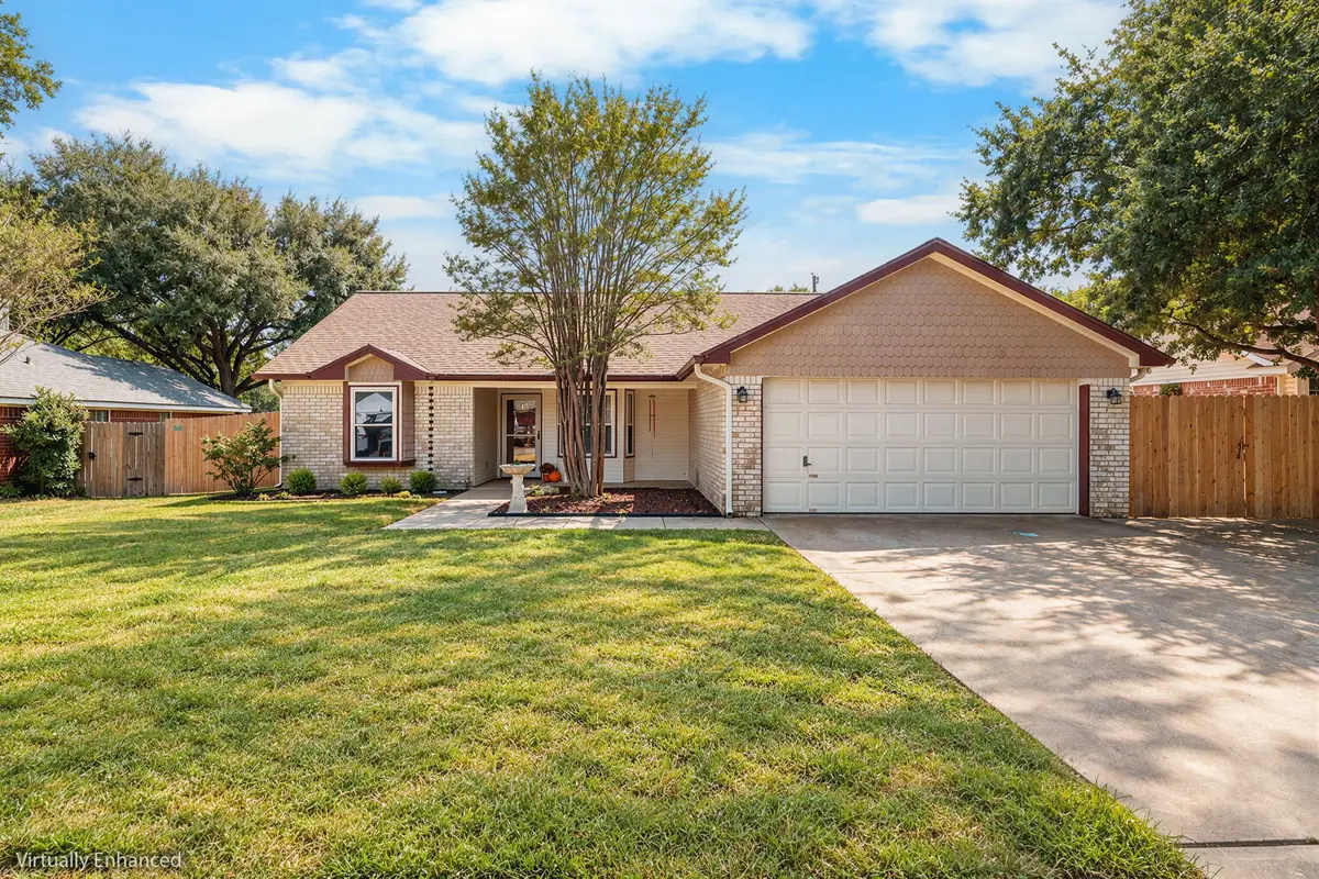 10712 Apache Drive, Waco, TX 76712 - #1