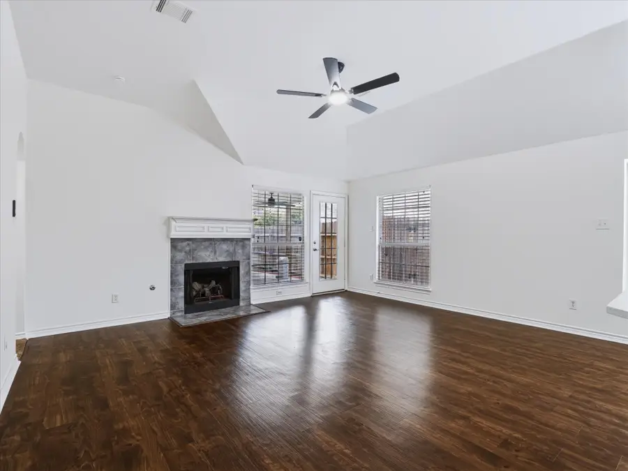 4908 Skymeadow Drive, Fort Worth, TX 76135 - #3