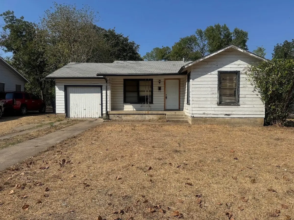 4309 Lorin Avenue, Fort Worth, TX 76105 - #1