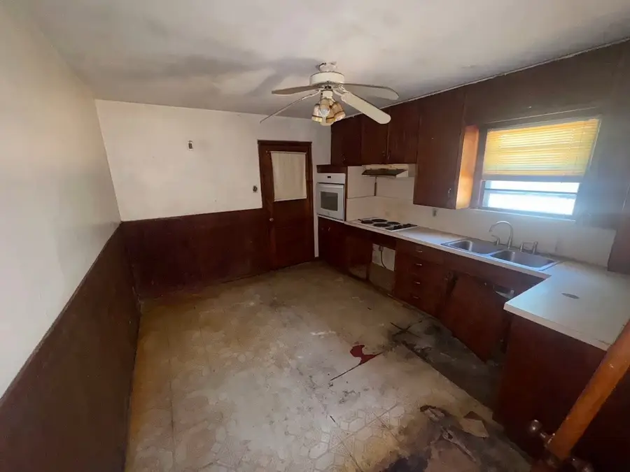 4309 Lorin Avenue, Fort Worth, TX 76105 - #3