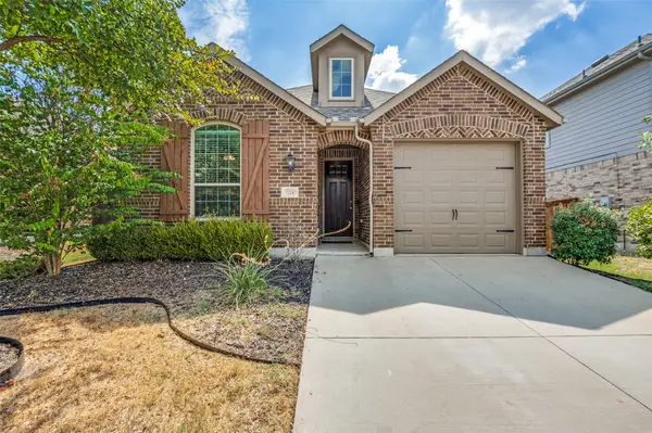 1224 Friesian Lane, Aubrey, TX 76227