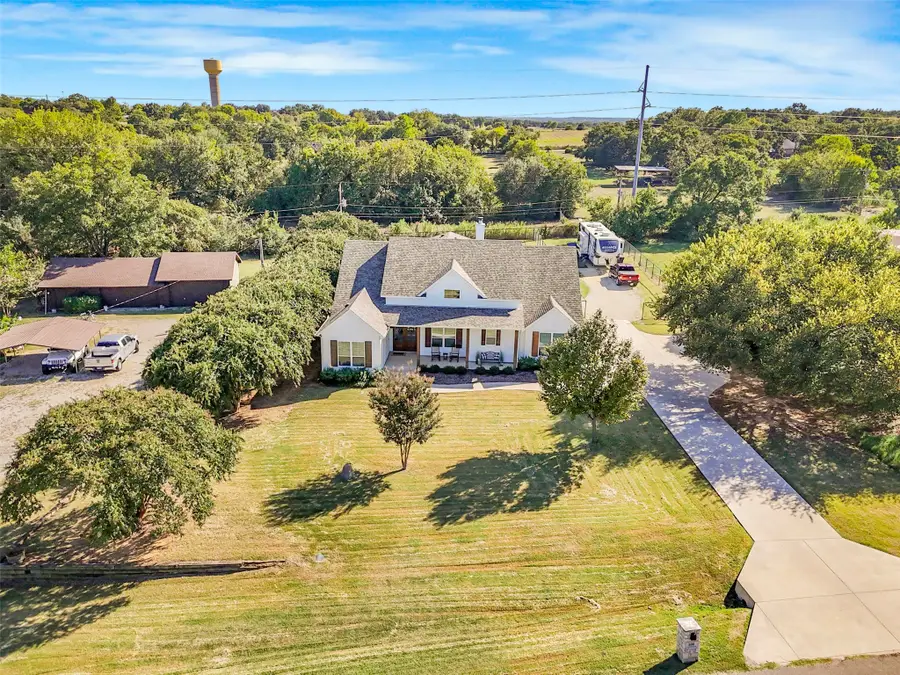 108 Southwood Drive, Burleson, TX 76028 - #2