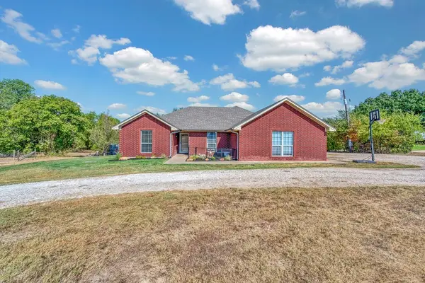 3287 Rosenthal Parkway, Lorena, TX 76655