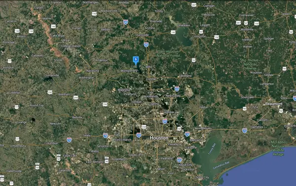 16 Bermuda Circle, Montgomery, TX 77356