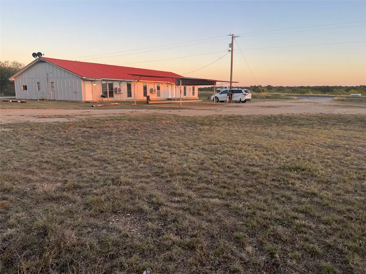 9464 Us Highway 180 W #3, Breckenridge, TX 76424 - #1
