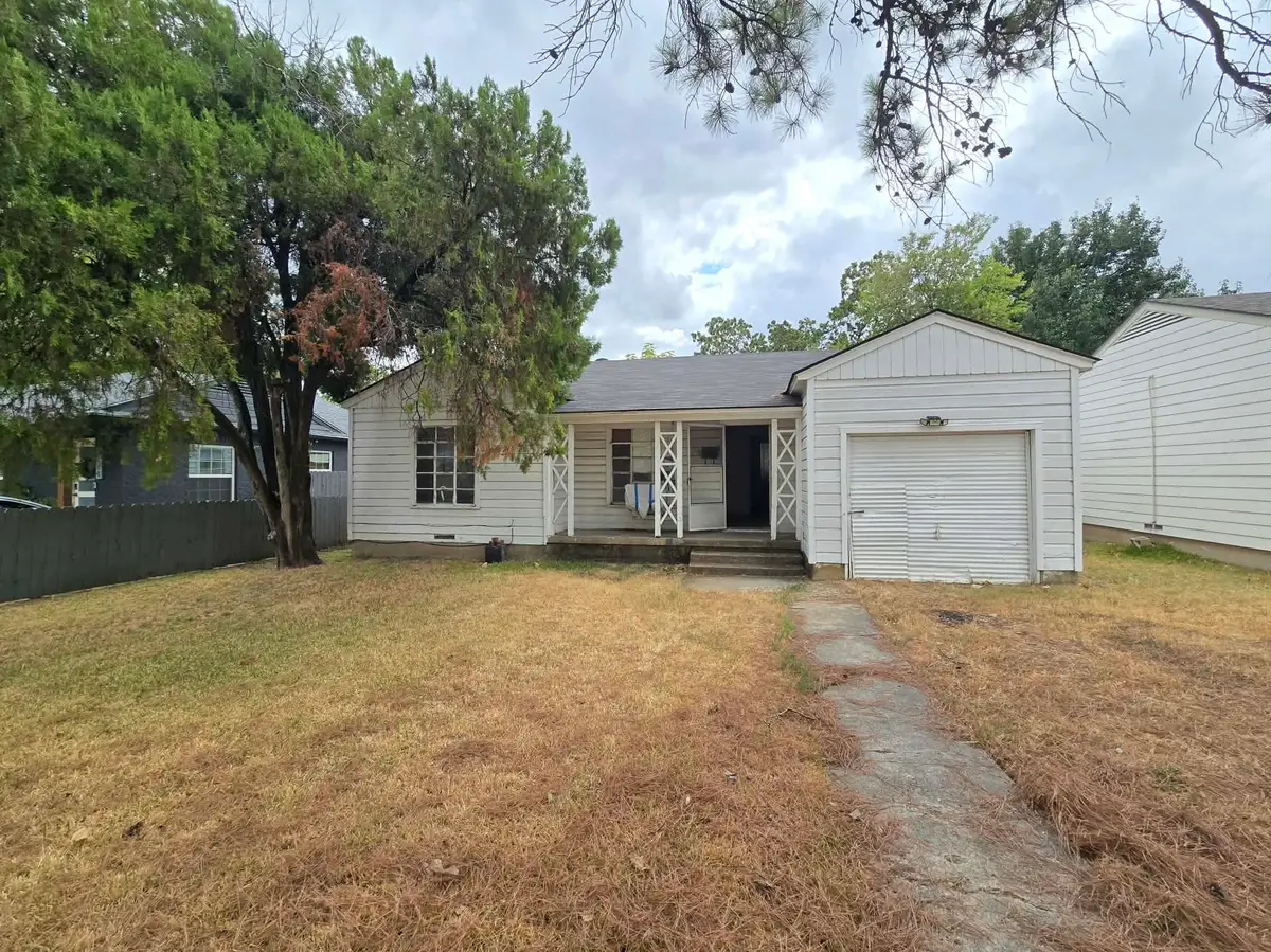 2710 Exeter Avenue, Dallas, TX 75216 - #1