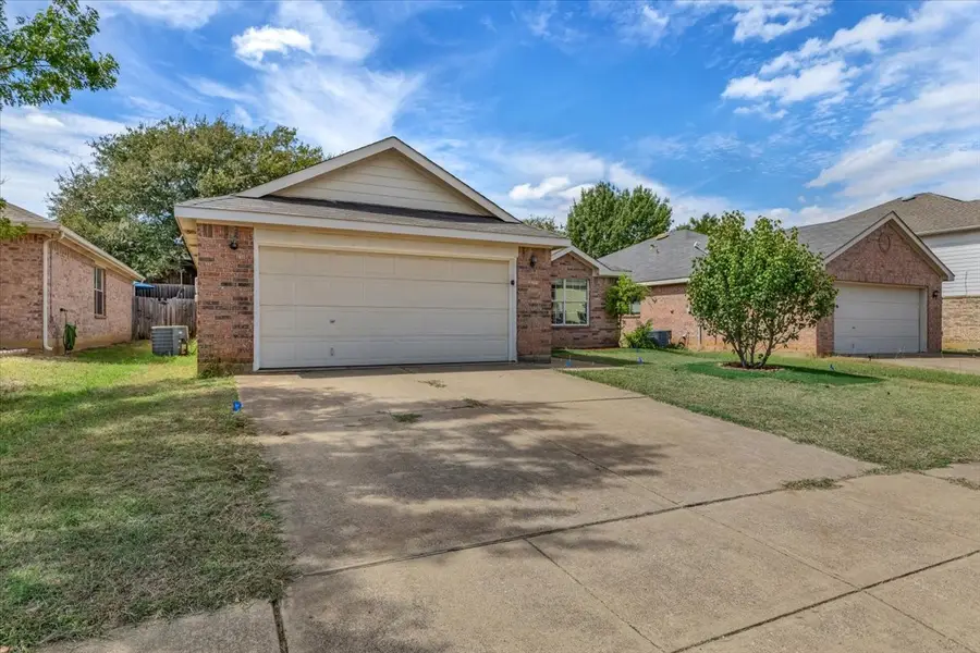 10333 Bear Hollow Drive, Fort Worth, TX 76244 - #2