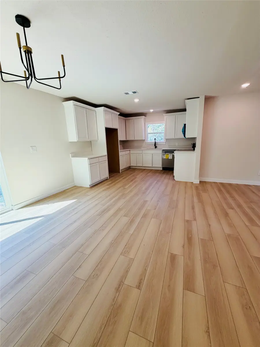 606 W Clarendon Drive, Dallas, TX 75208 - #3