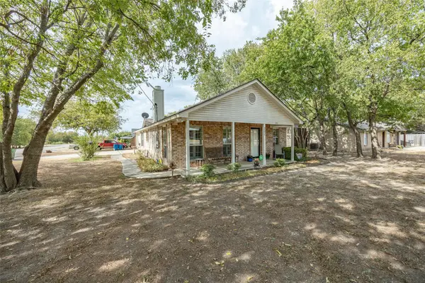 201 W Oak Street, Aledo, TX 76086