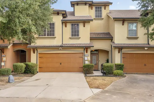 4248 Nia Drive, Irving, TX 75038