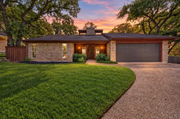 1600 Craighton Court, Arlington, TX 76012