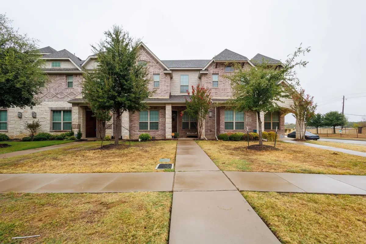 4814 Empire Way, Irving, TX 75038 - #1
