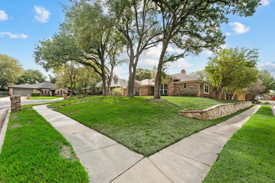 3804 Berkshire Court, Bedford, TX 76021 - #2