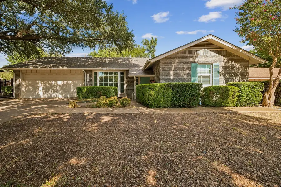 1228 Farnham Court E, Irving, TX 75062 - #2