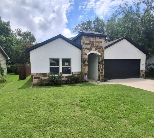 905 Edgar Street, Greenville, TX 75401 - #1