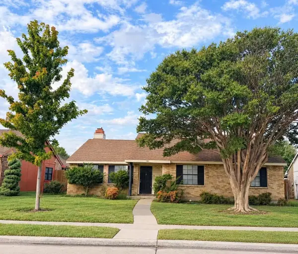 110 Camilla Lane, Garland, TX 75040