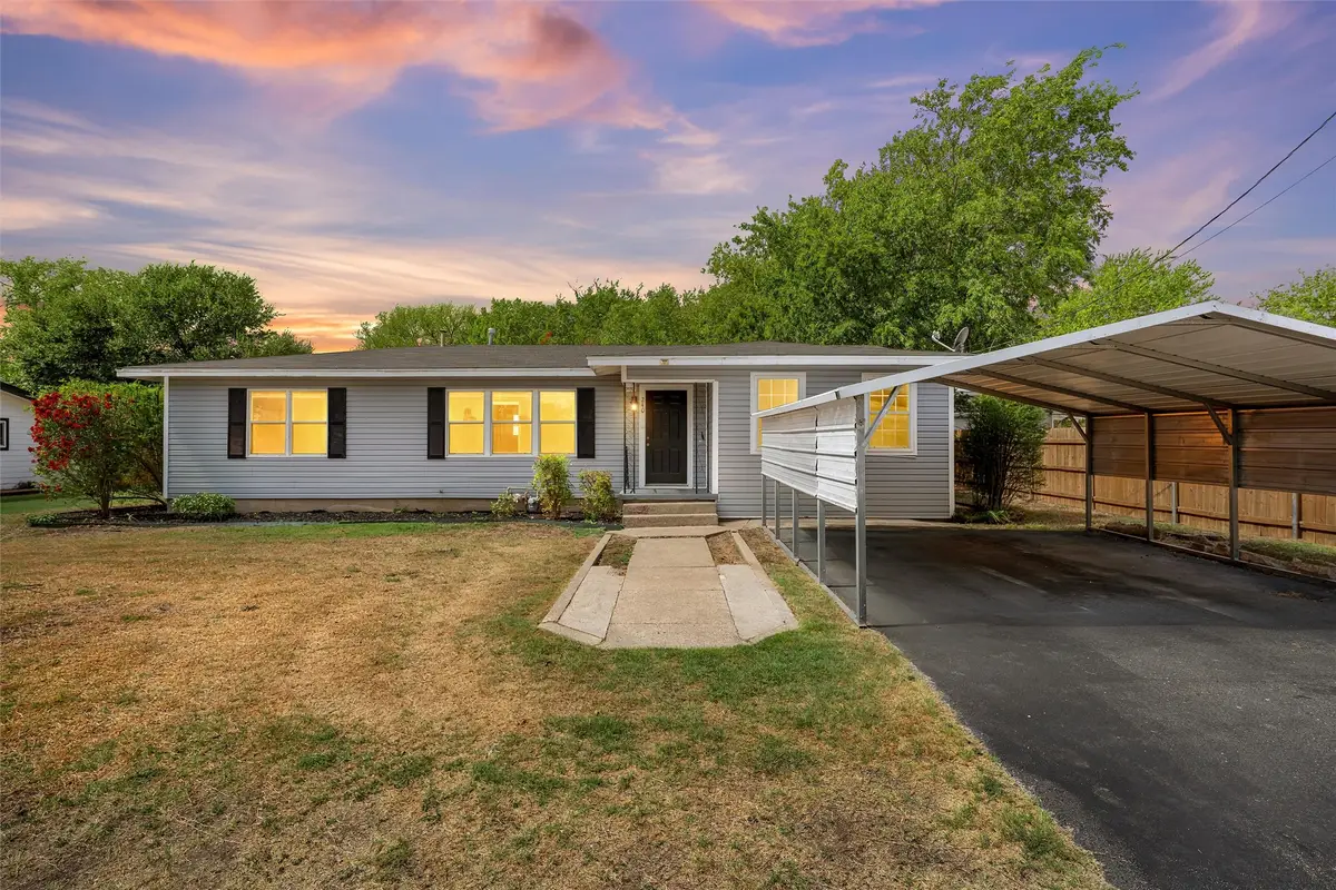 240 S Avenue A, Crawford, TX 76638 - #1