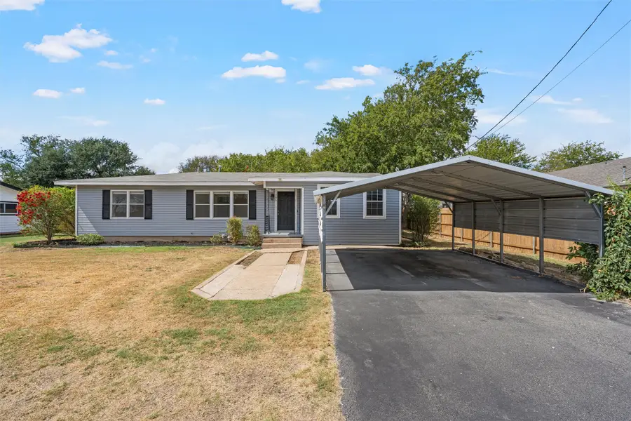 240 S Avenue A, Crawford, TX 76638 - #2