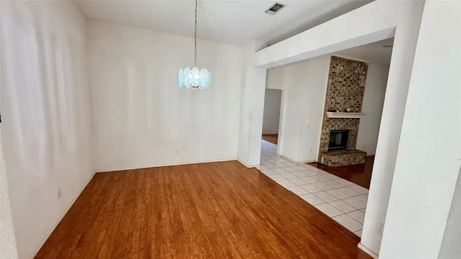 6200 Pierce Arrow Drive, Arlington, TX 76001 - #3