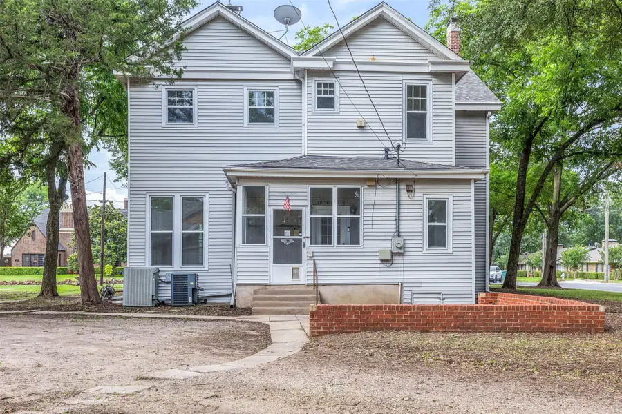 721 W Washington St., Sherman, TX 75092 - #3