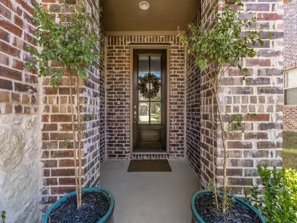 4224 Mingo Drive, Carrollton, TX 75010