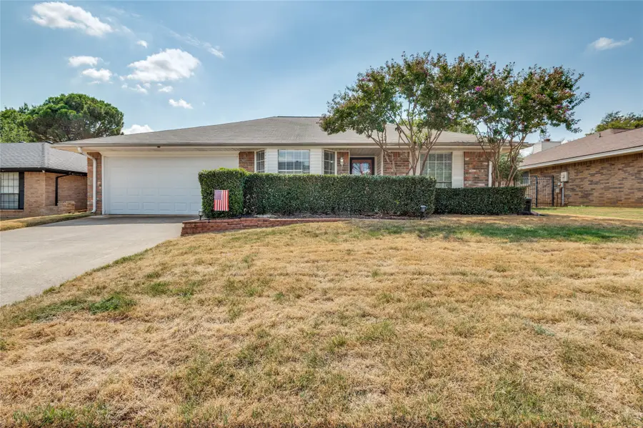 500 Bayberry Lane, Euless, TX 76039 - #2