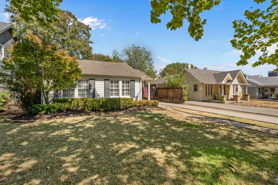 4058 Modlin Avenue, Fort Worth, TX 76107 - #2